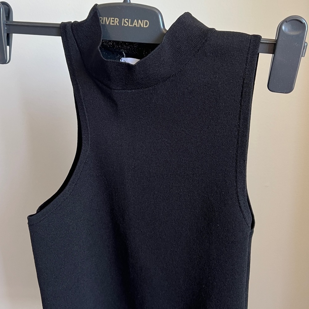 Mango Shoulder cut out Top in Size xs - Picture 4 of 8